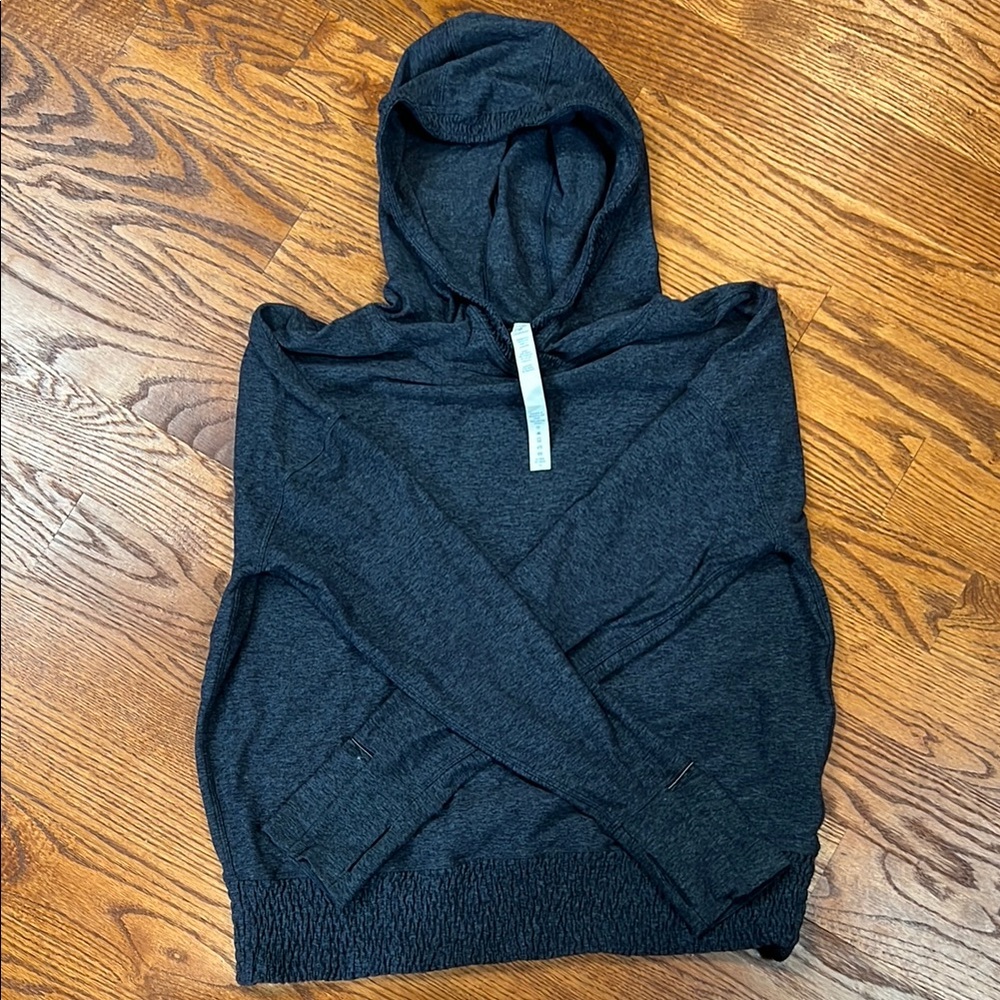 Lululemon Lead the Pack Hoodie - SZ 8 - EUC